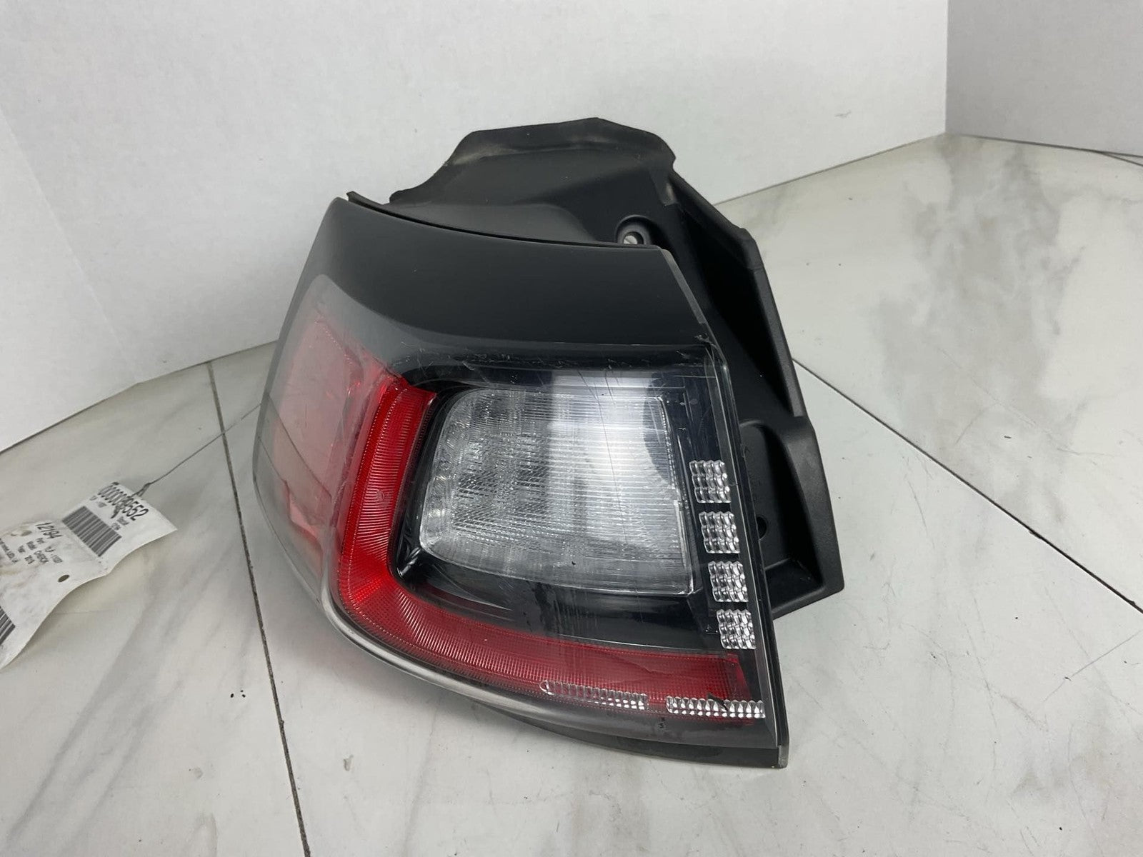 Tail Light Assembly JEEP CHEROKEE Left 19 20 21 22 231