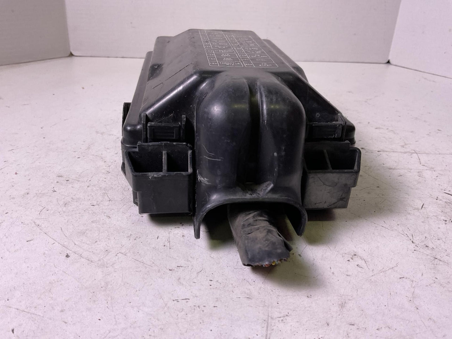 Engine Fuse Box INFINITI G35 07 082