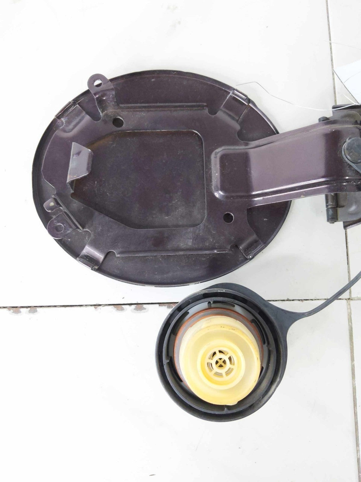 Fuel Tank Door MAZDA 6 09 10 11 12 131