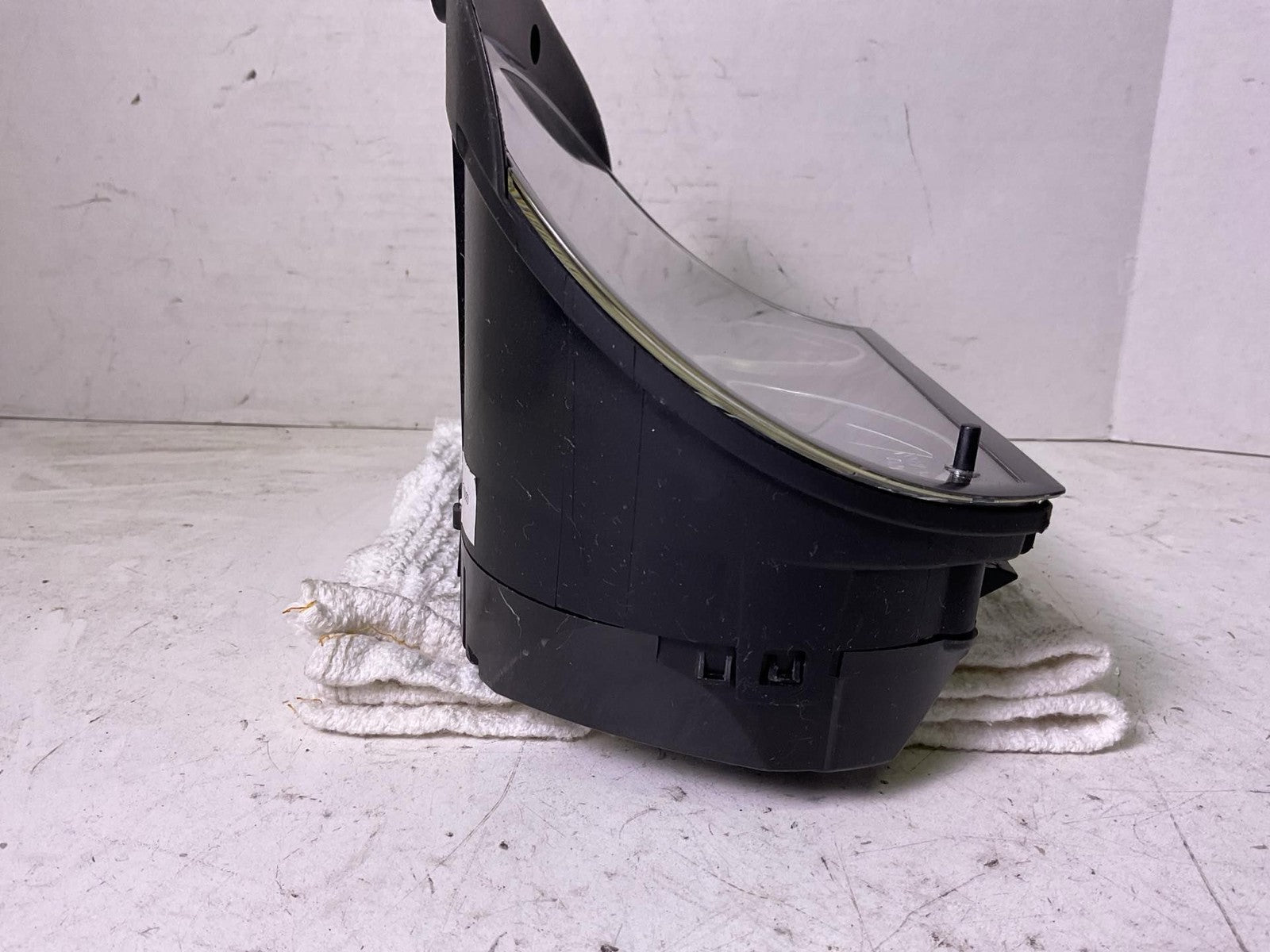 Speedometer BMW 335I 07 08 09 10 111