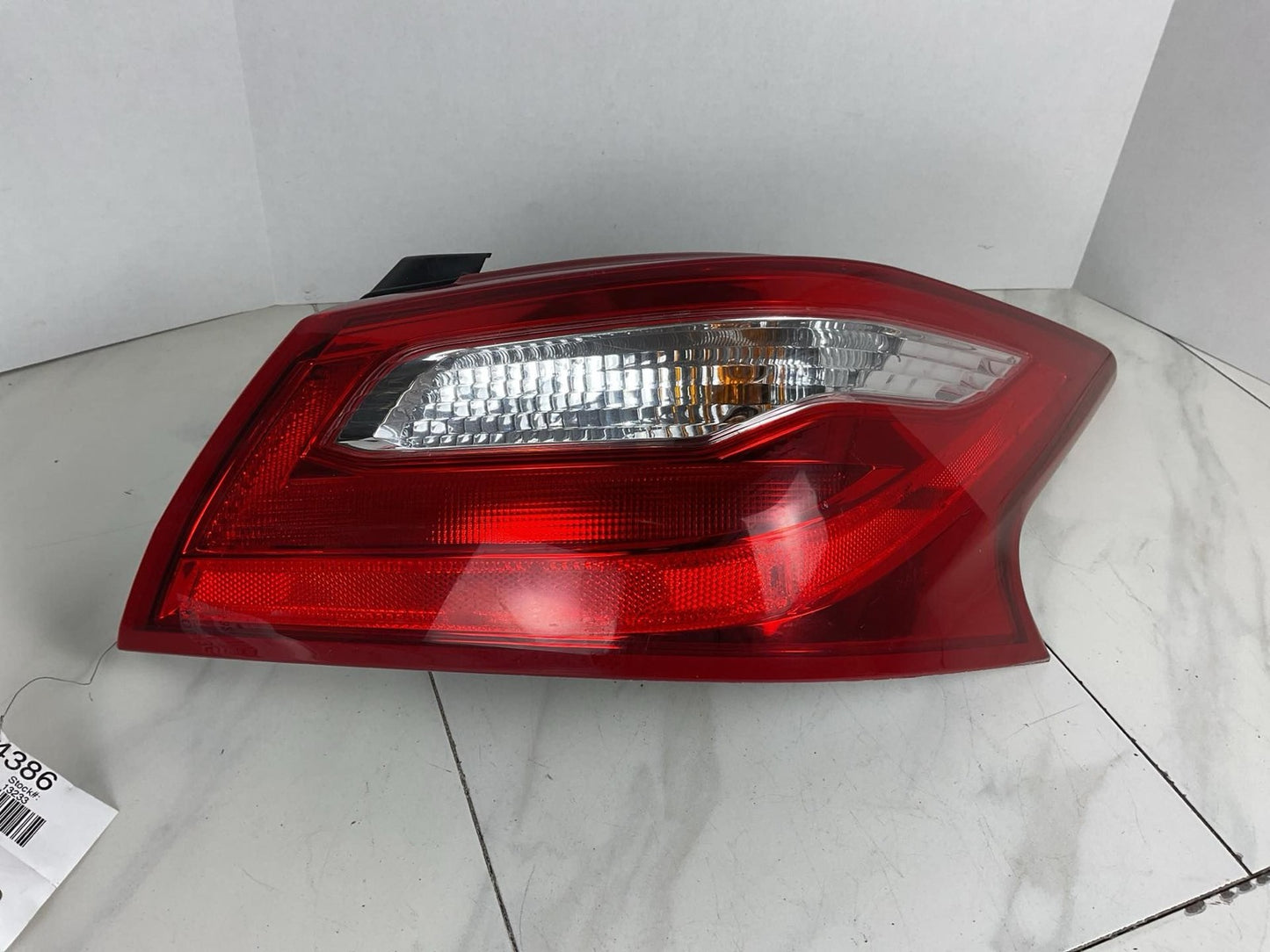 Tail Light Assembly NISSAN ALTIMA Right 16 170
