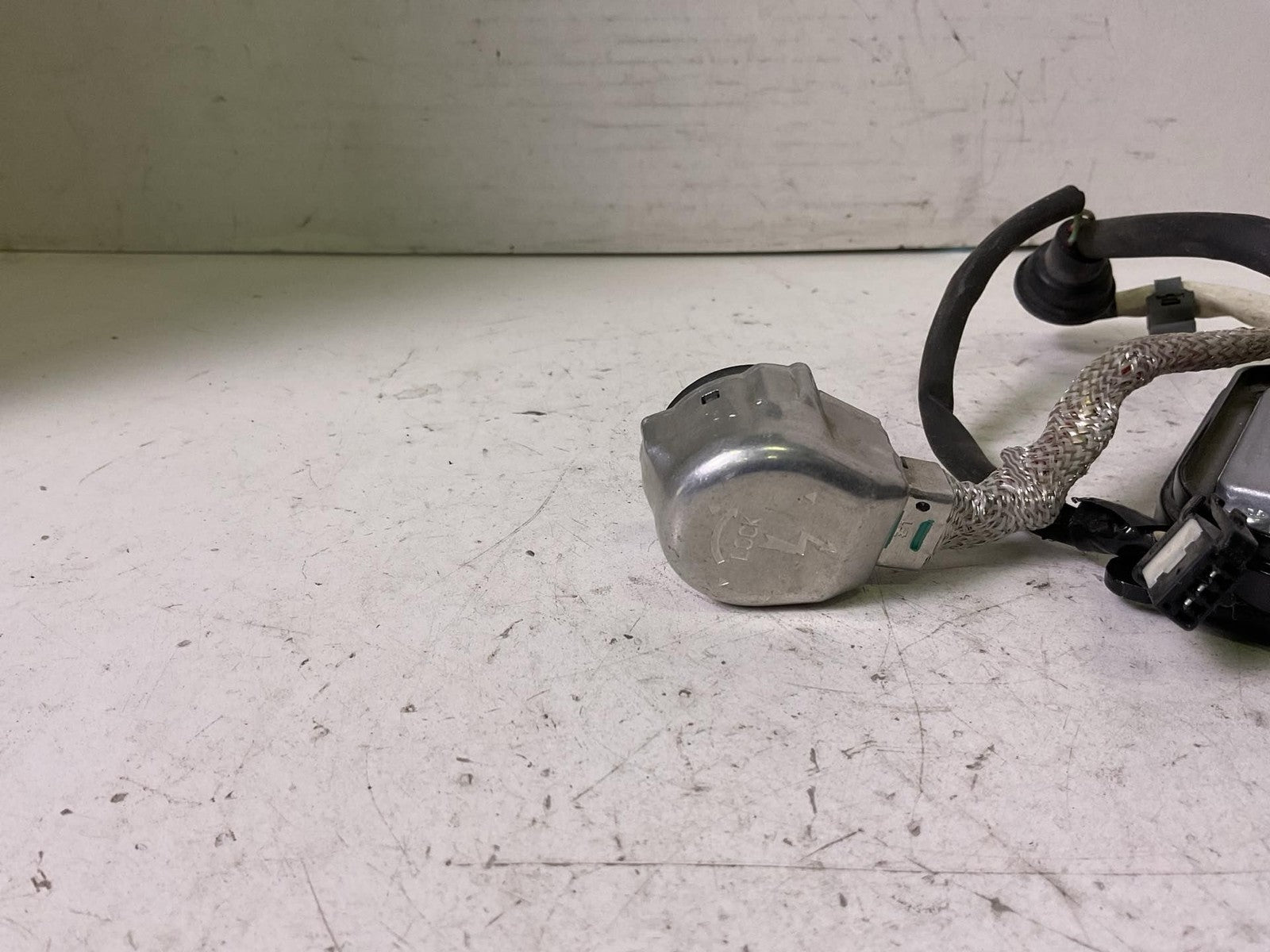 Headlamp Ballast LEXUS ES350 Right 144