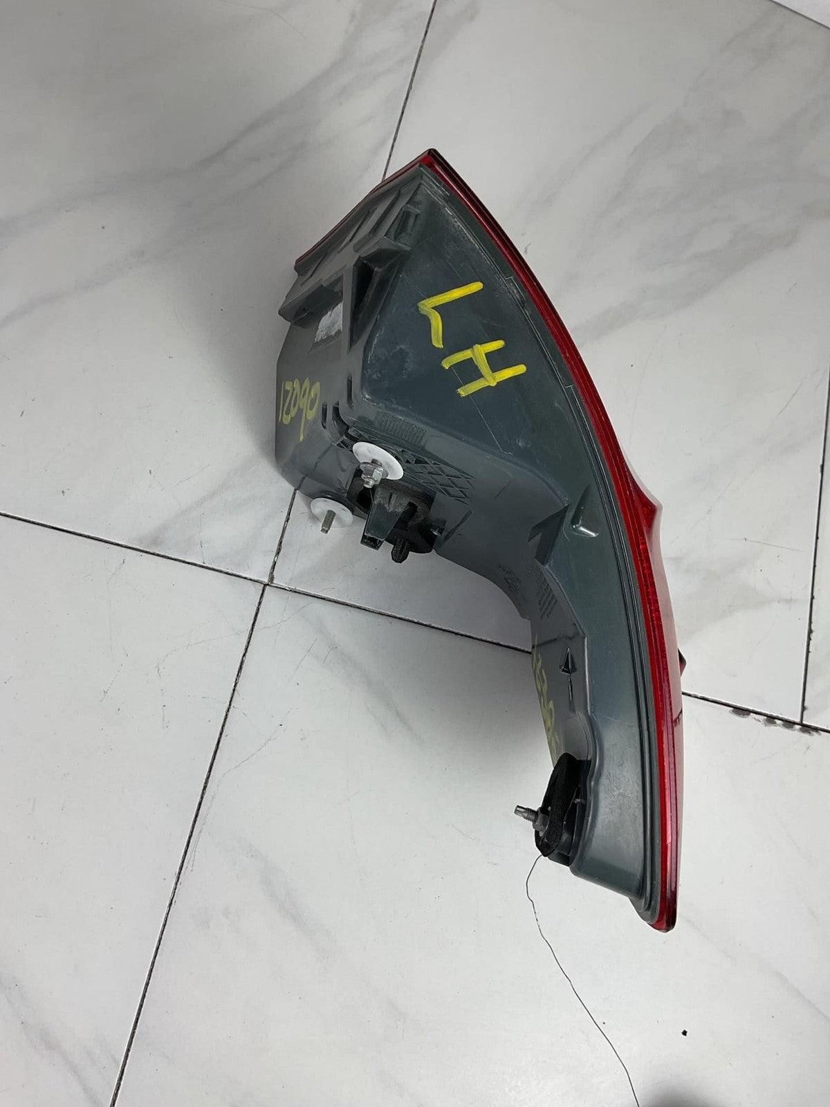 Tail Light Assembly BMW 528I Left 11 12 134