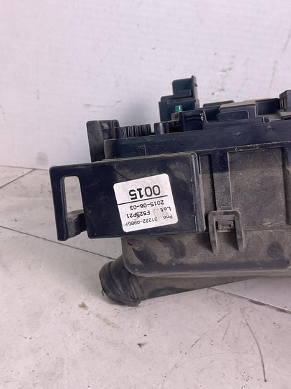 Engine Fuse Box KIA SEDONA 15 16 17 185