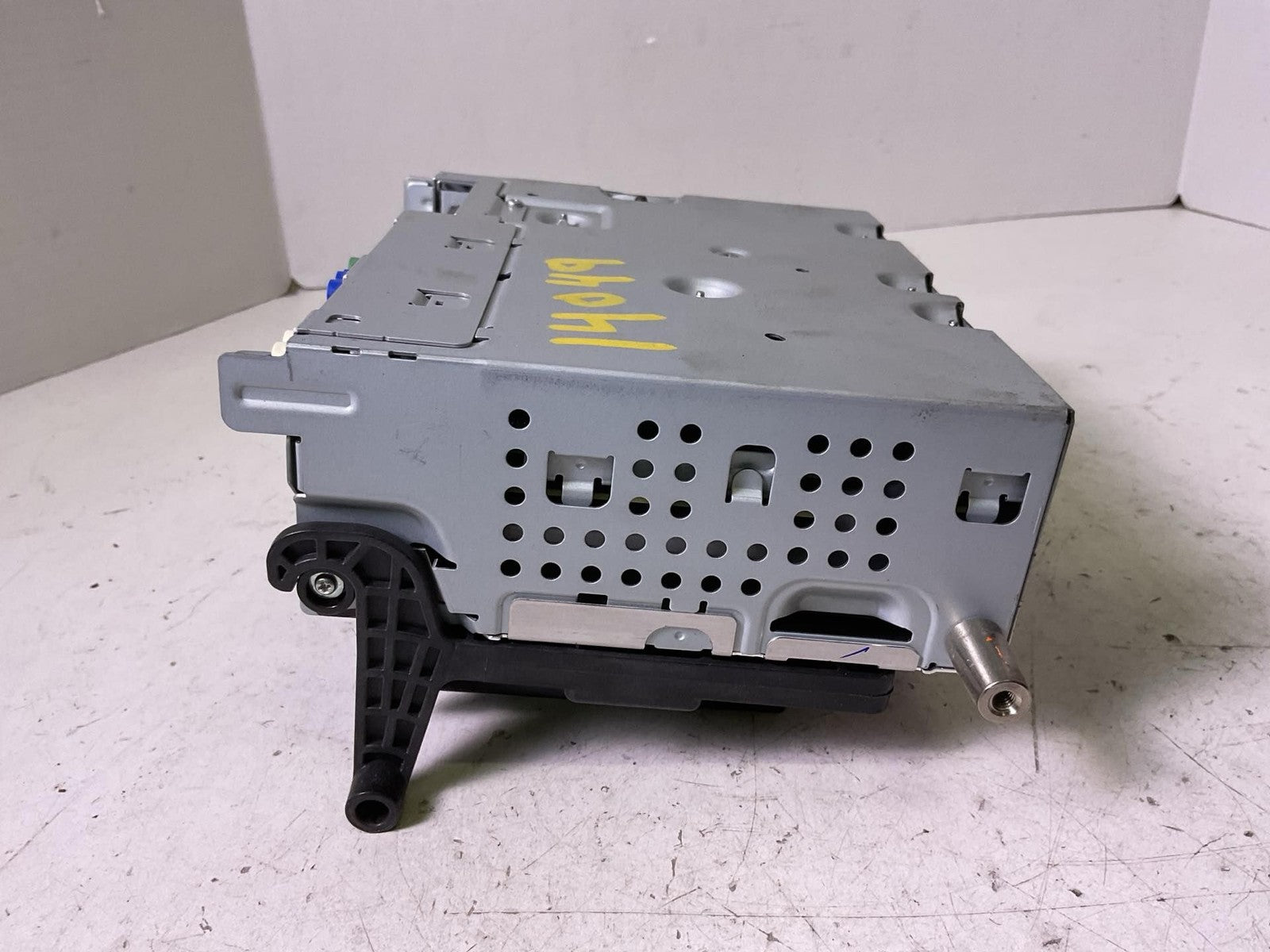 Audio & Visual Equip.(radio) MERCEDES C-CLASS 19 20 213