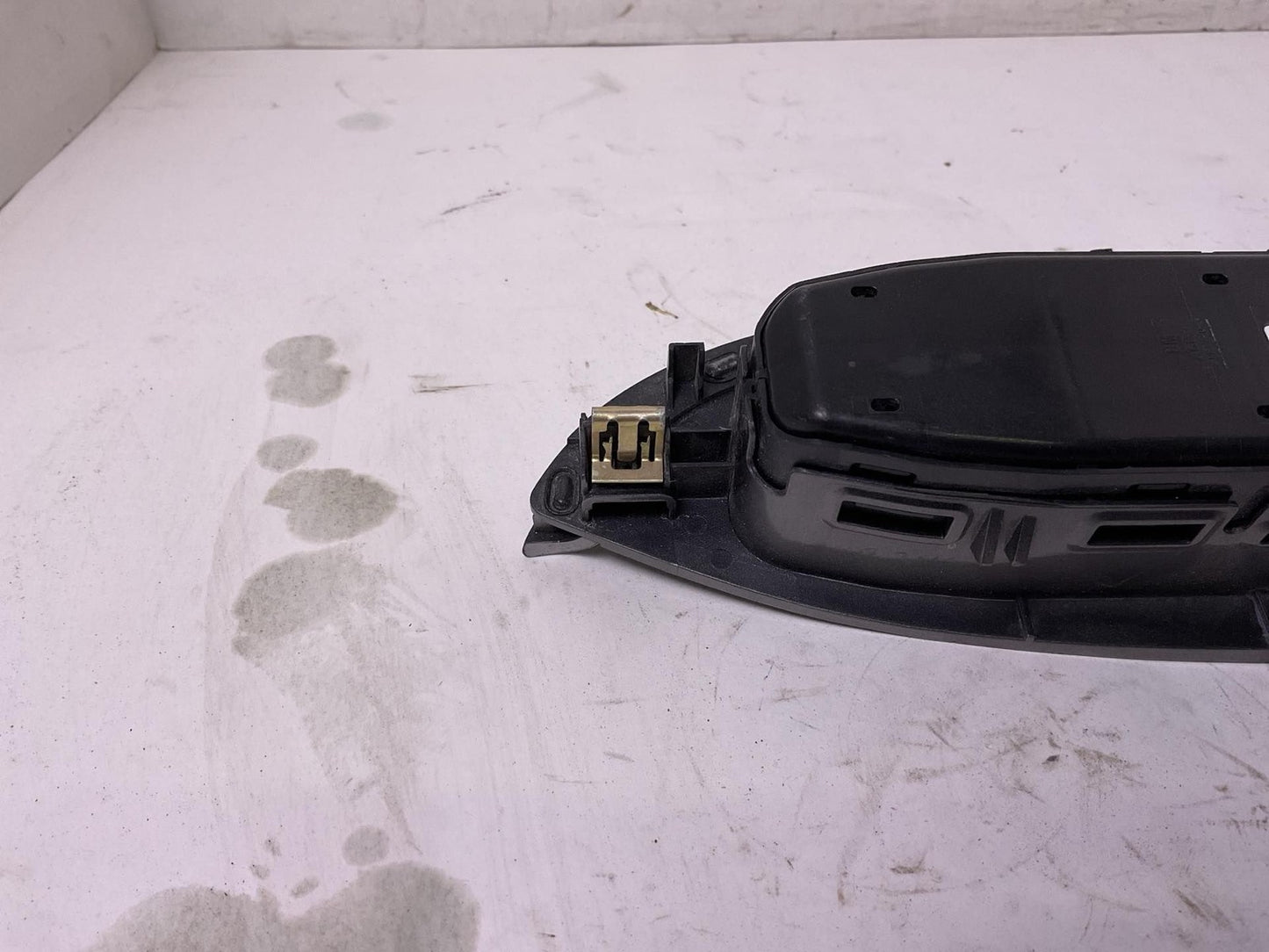 Door Switch Front CHEVY MALIBU 172