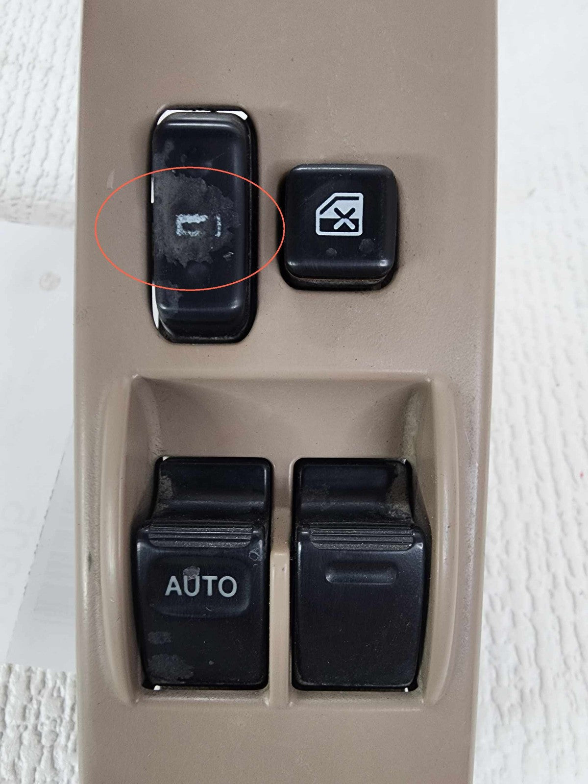 Door Switch Front TOYOTA TUNDRA 00 01 02 03 04 052