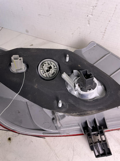 Tail Light Assembly TOYOTA CAMRY Right 12 13 143