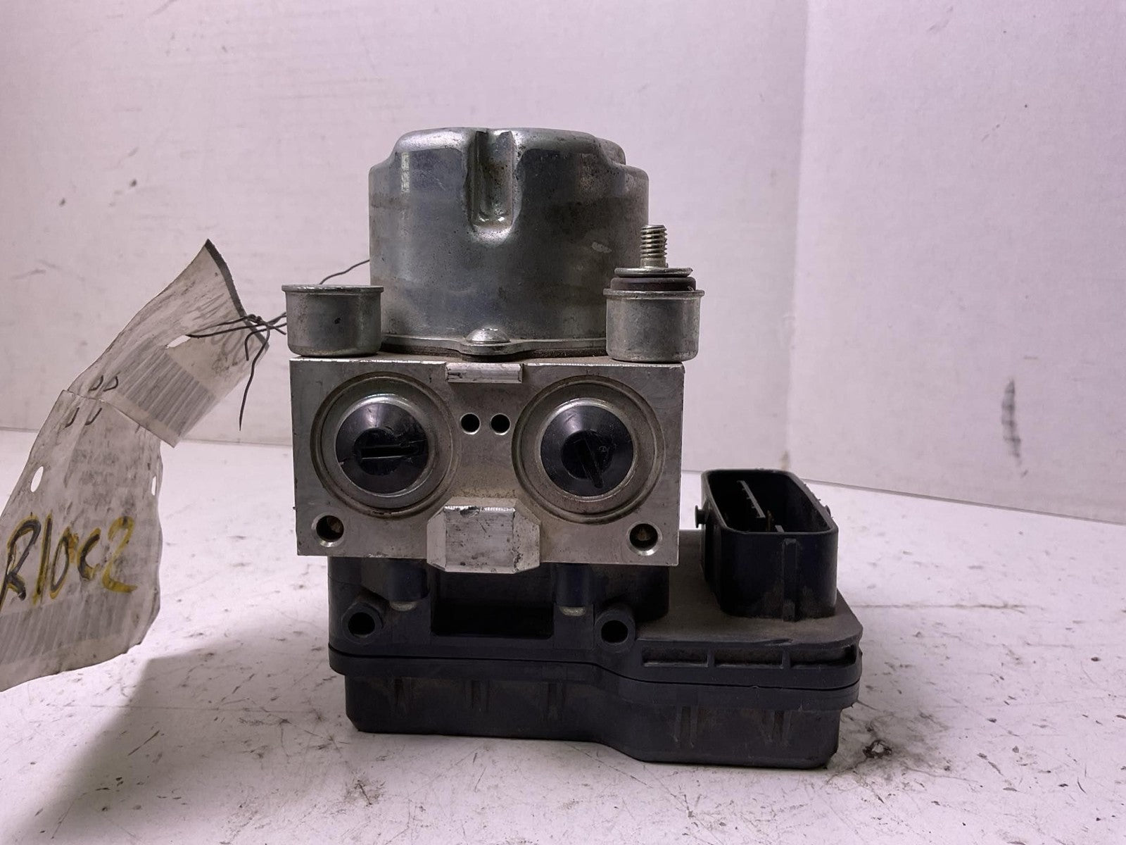 Anti-lock Brake Parts TOYOTA TACOMA 08 09 100