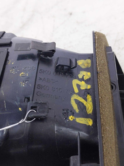 Air Cond./heater Vents GOLF EXCEPT GTI 125