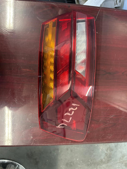 Tail Light Assembly JETTA EXCEPT GLI Right 19 20 21 22 230