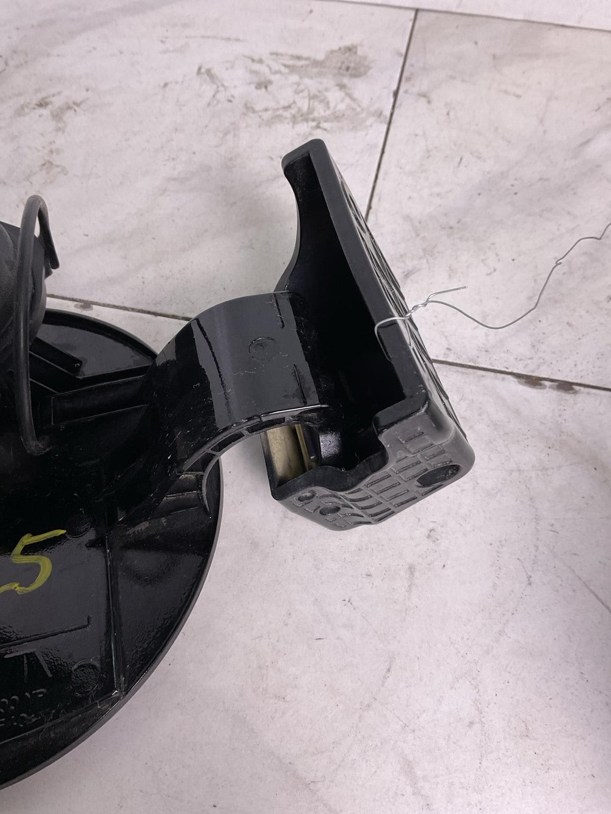 Fuel Tank Door KIA SEDONA 15 16 17 184