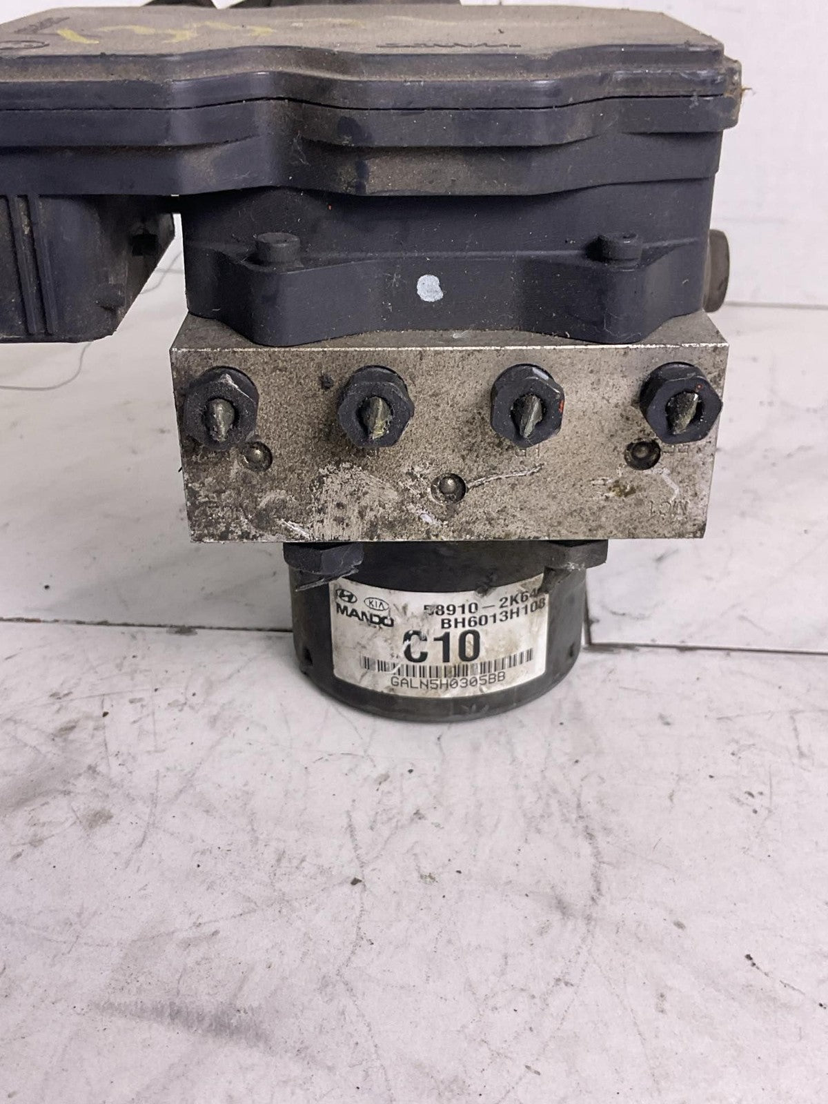 Anti-lock Brake Parts KIA SOUL 113