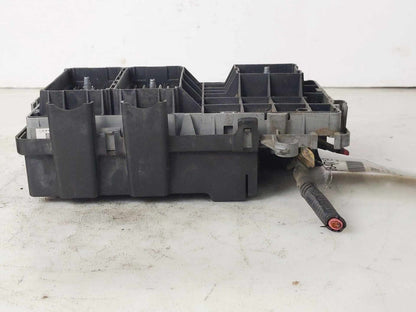 Engine Fuse Box CHEVY EXPRESS 2500 03 04 05 06 074