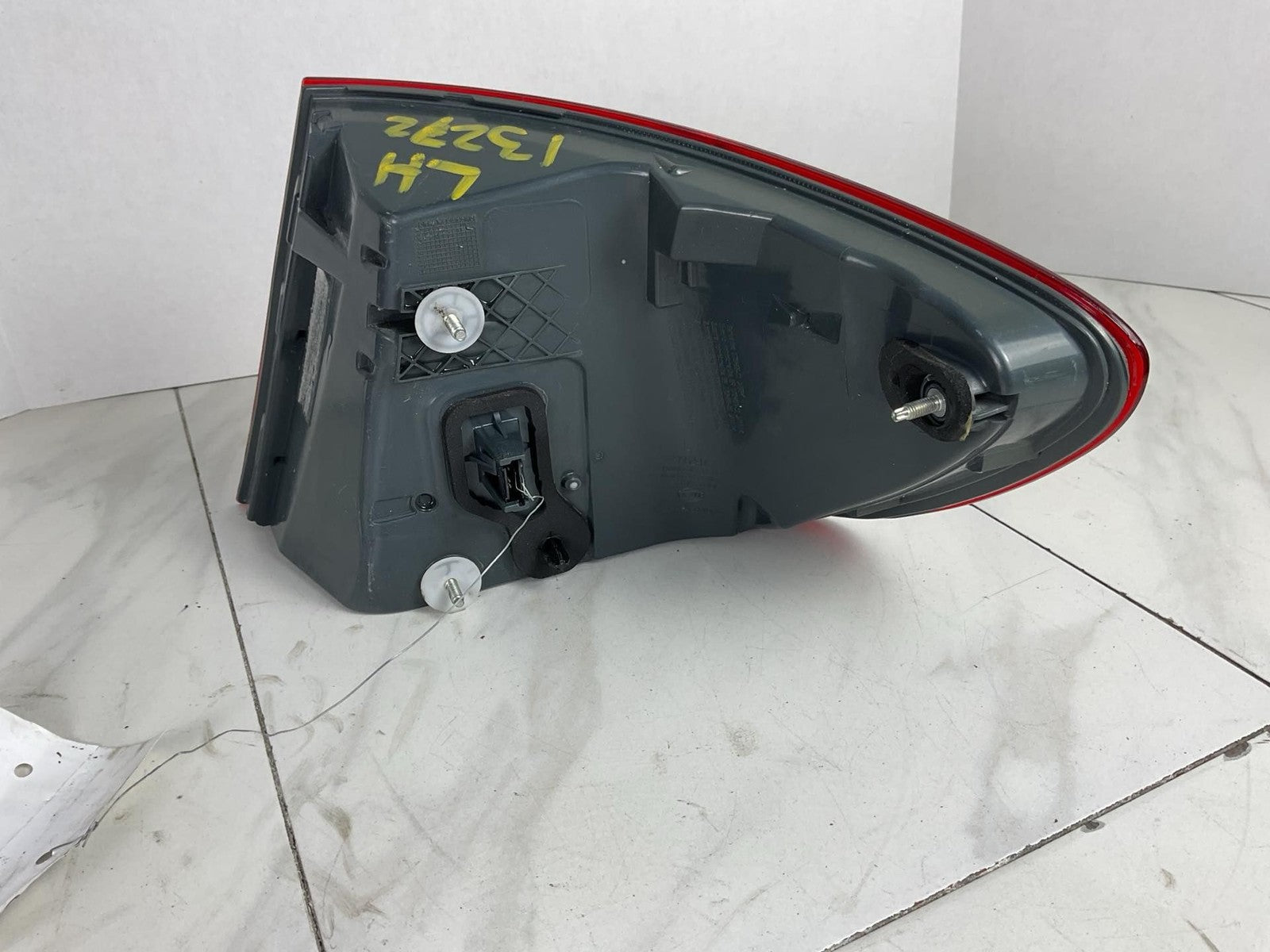 Tail Light Assembly BMW 528I Left 11 12 133