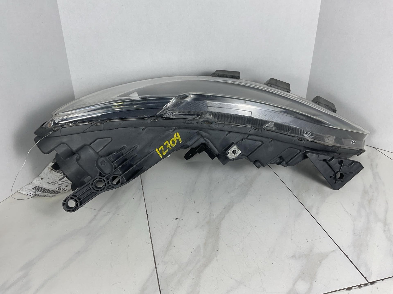 Left Driver Side Head Light Assembly For 2015-2017 CHRYSLER 2001