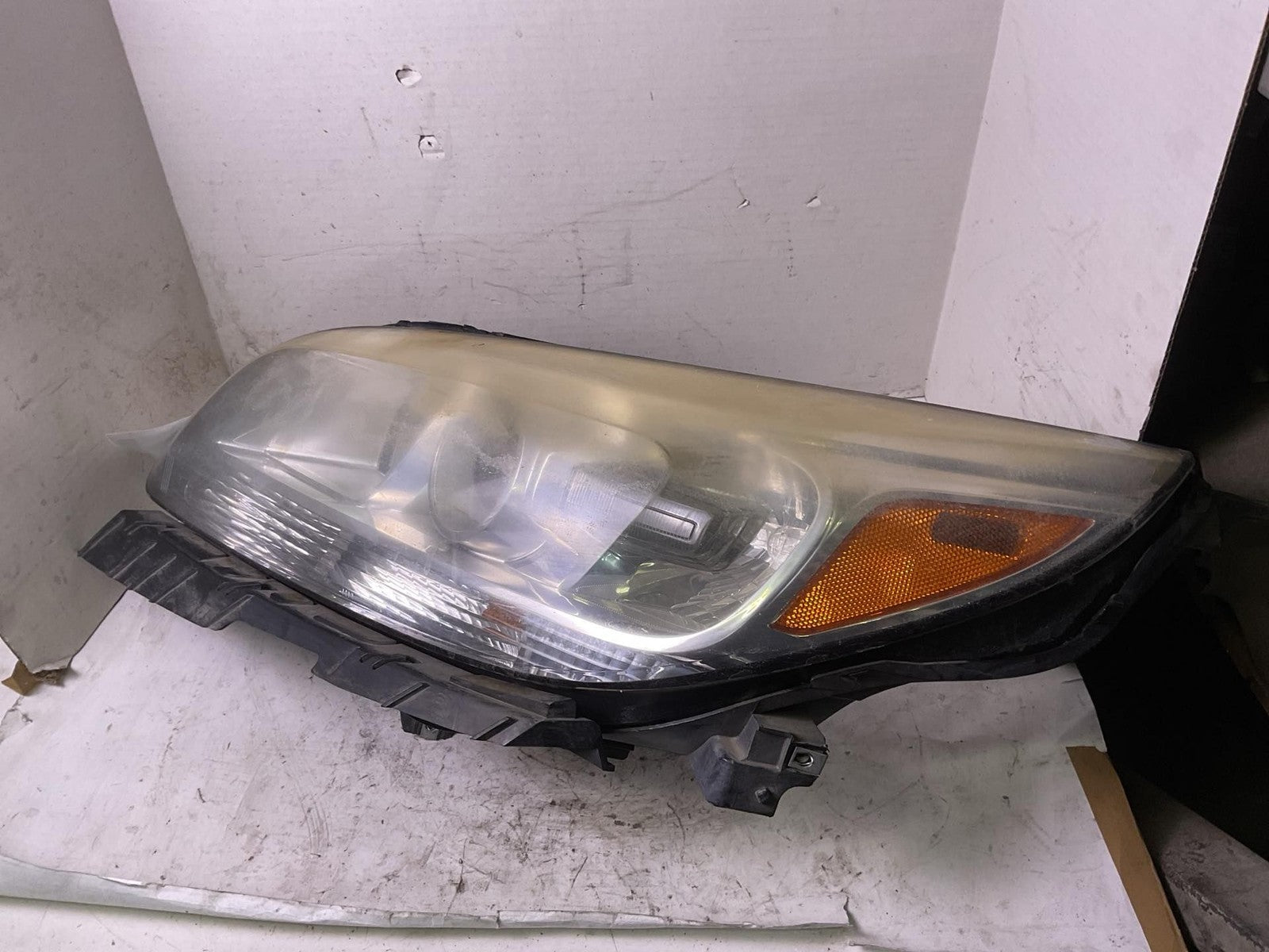 Headlamp Assembly CHEVY MALIBU Left 13 14 15 161