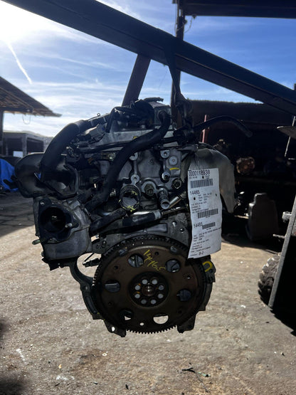 2000 Toyota Corolla 1.8L Engine Assembly 1ZZ-FE OEM Motor LE Sedan3