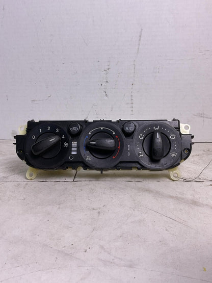 Heater A/c Control FORD FOCUS 13 140