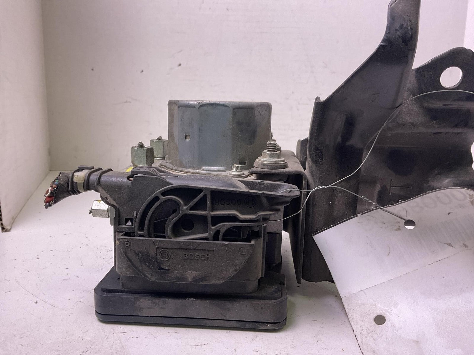 Anti-lock Brake Parts NISSAN ALTIMA 16 172