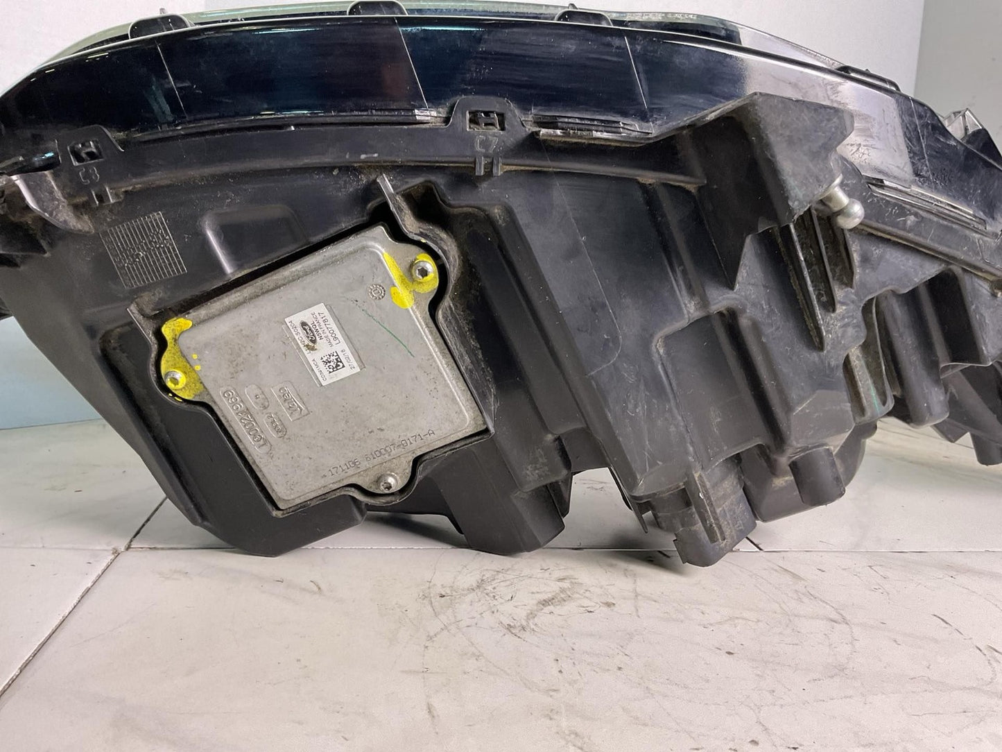 Headlamp Assembly FORD FUSION Left 17 18 19 207