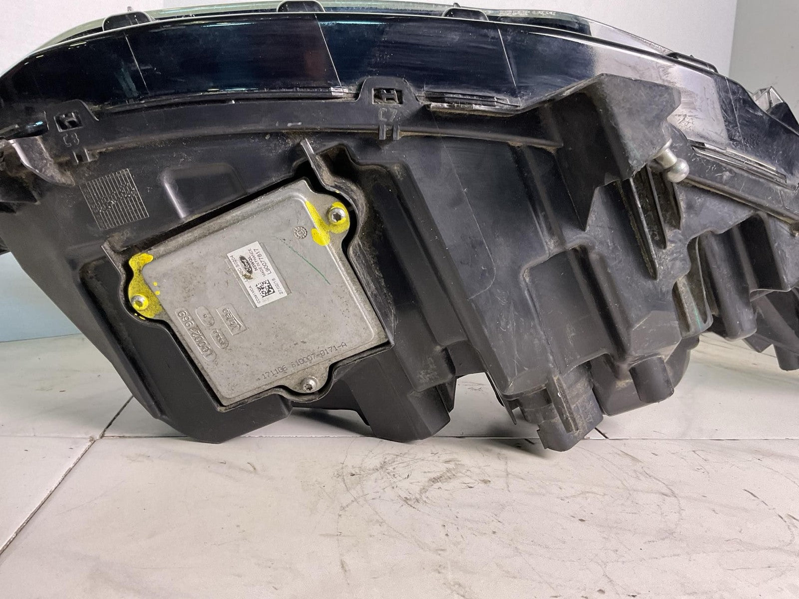 Headlamp Assembly FORD FUSION Left 17 18 19 207