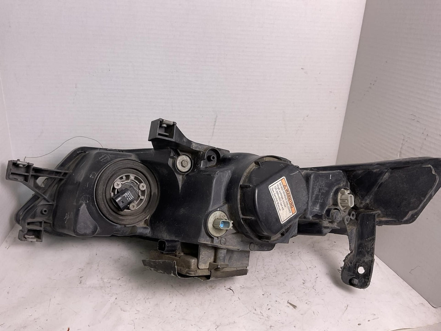 Headlamp Assembly ACURA TL Right 04 052