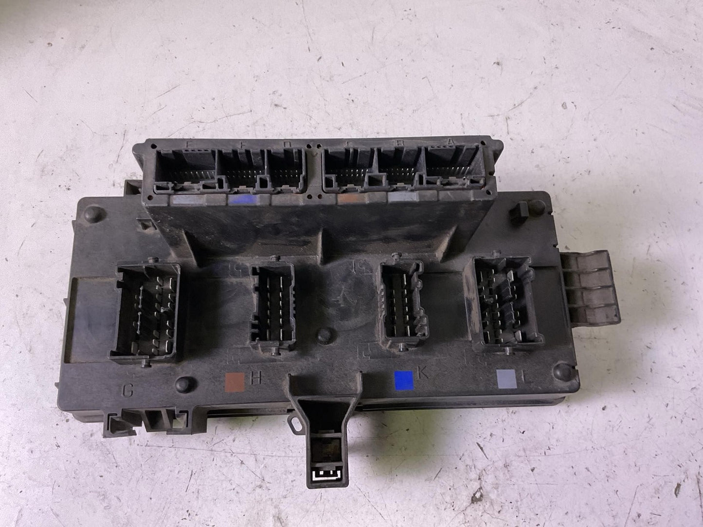 Engine Fuse Box DODGE PICKUP 1500 084