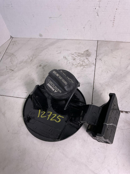 Fuel Tank Door KIA SEDONA 15 16 17 182