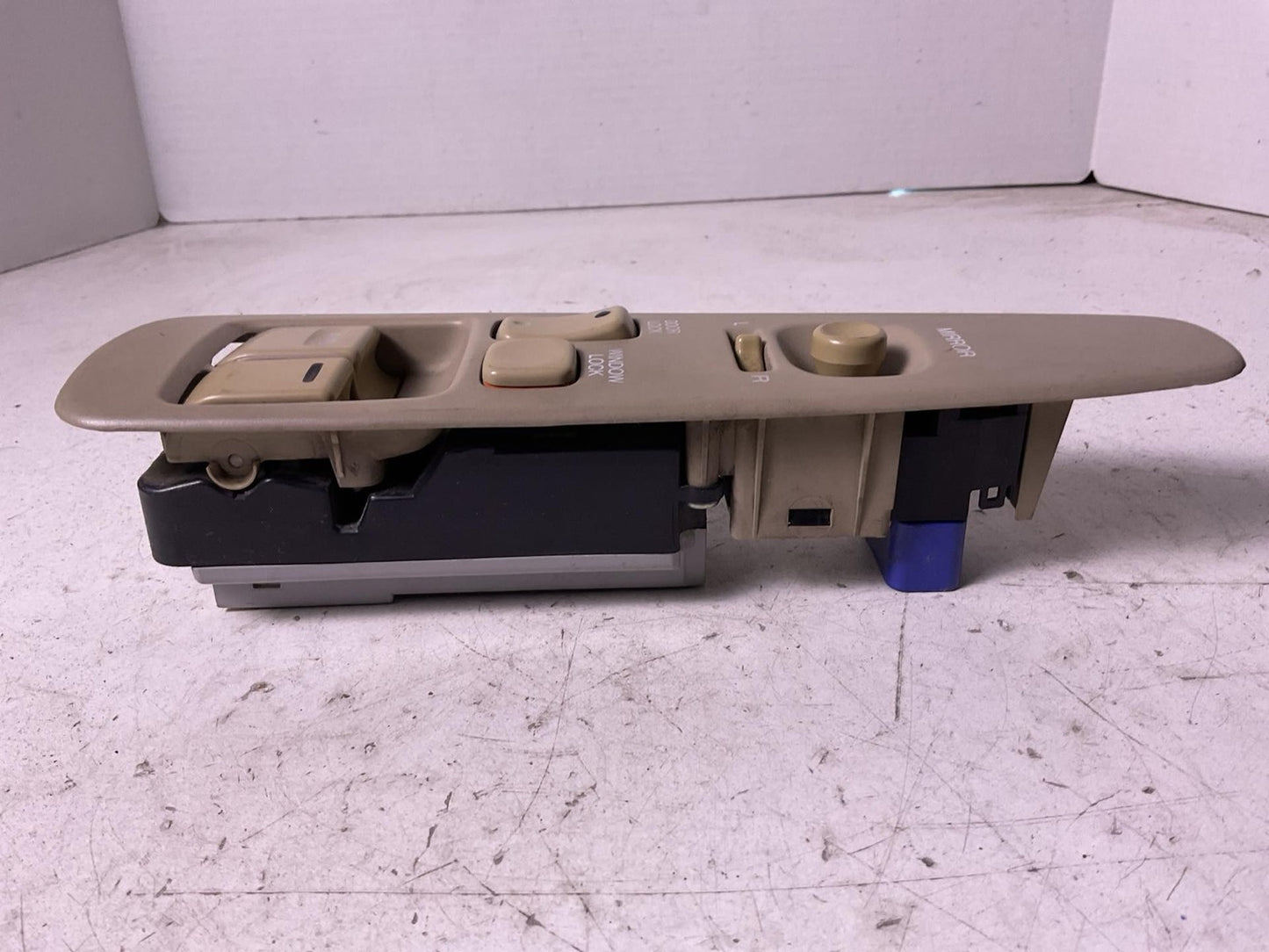 Door Switch Front LEXUS SC 300 & SC400 95 96 97 98 99 002