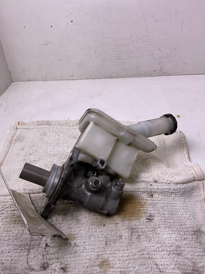 Master Cylinder NISSAN VERSA 12 13 14 15 16 17 18 191