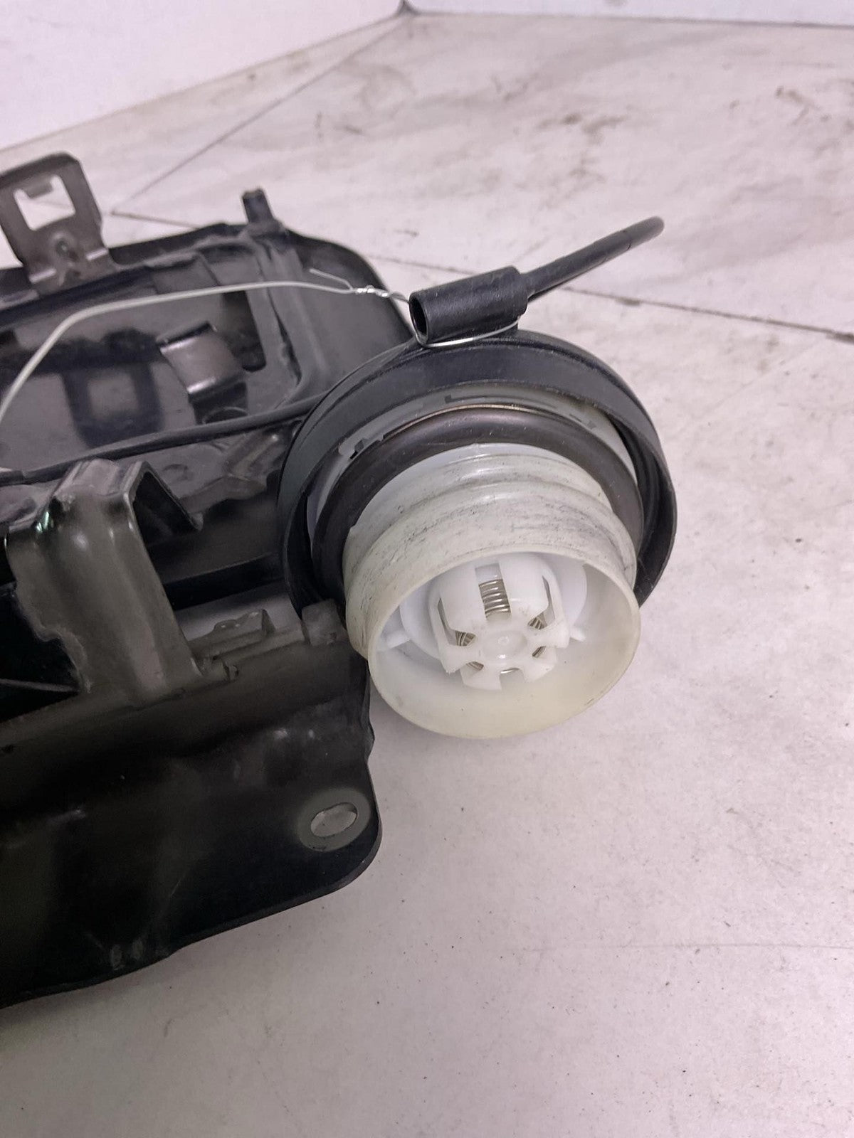 Fuel Tank Door NISSAN SENTRA 13 14 15 16 17 18 195