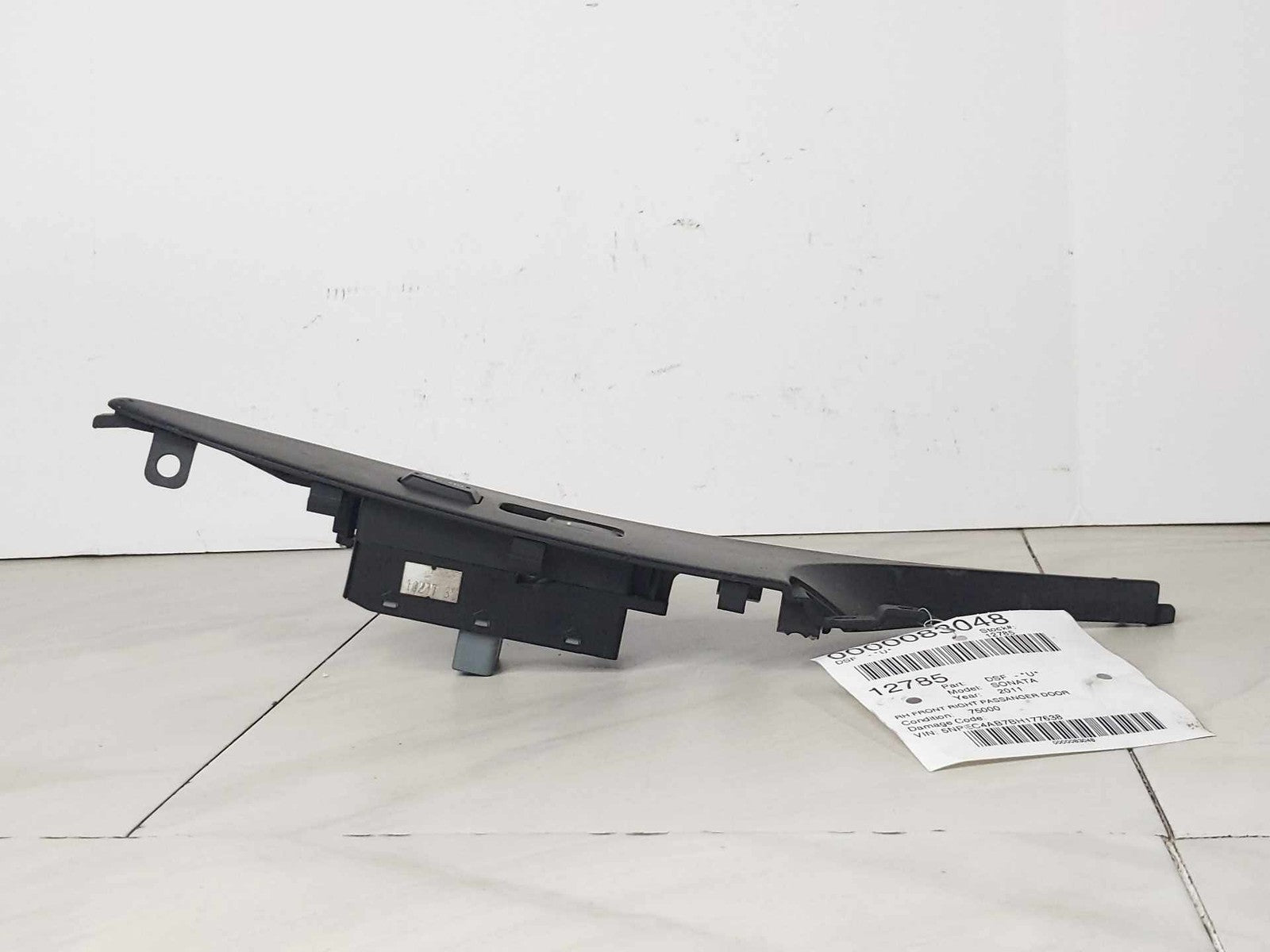 Door Switch Front HYUNDAI SONATA 11 12 13 14 154