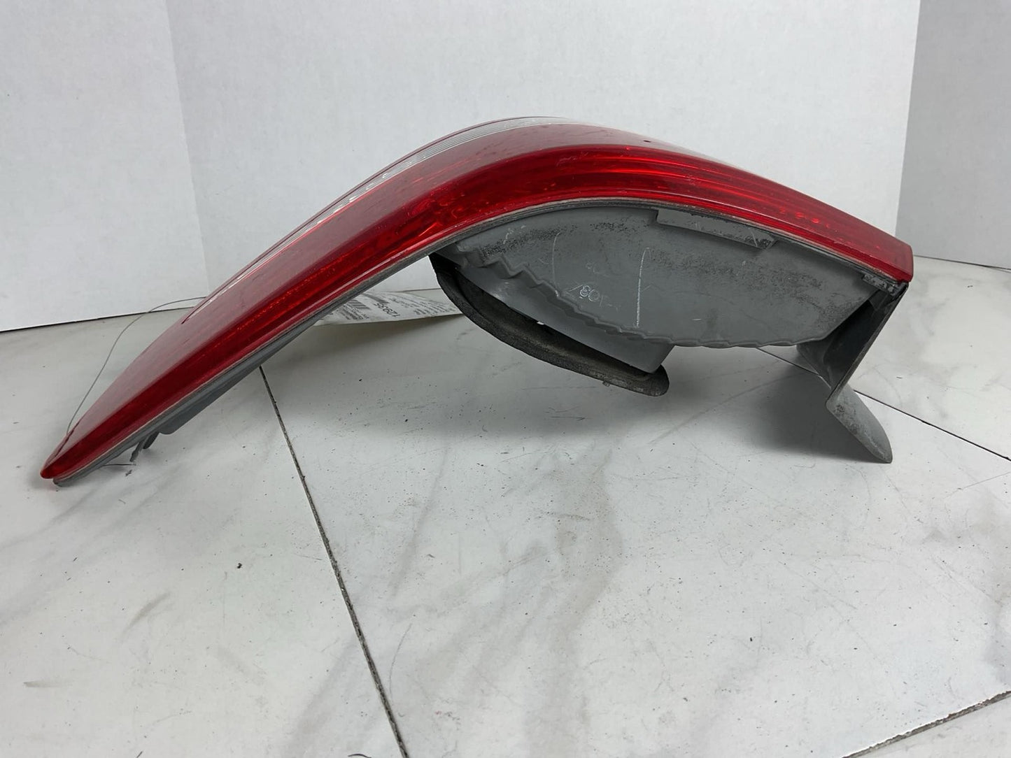 Tail Light Assembly HONDA ACCORD Right 03 04 054