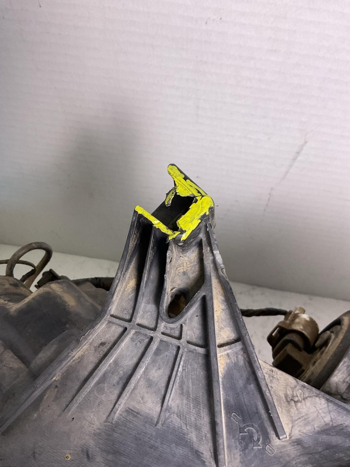 Headlight Assembly Right Passenger Side For 2006 Acura TL1