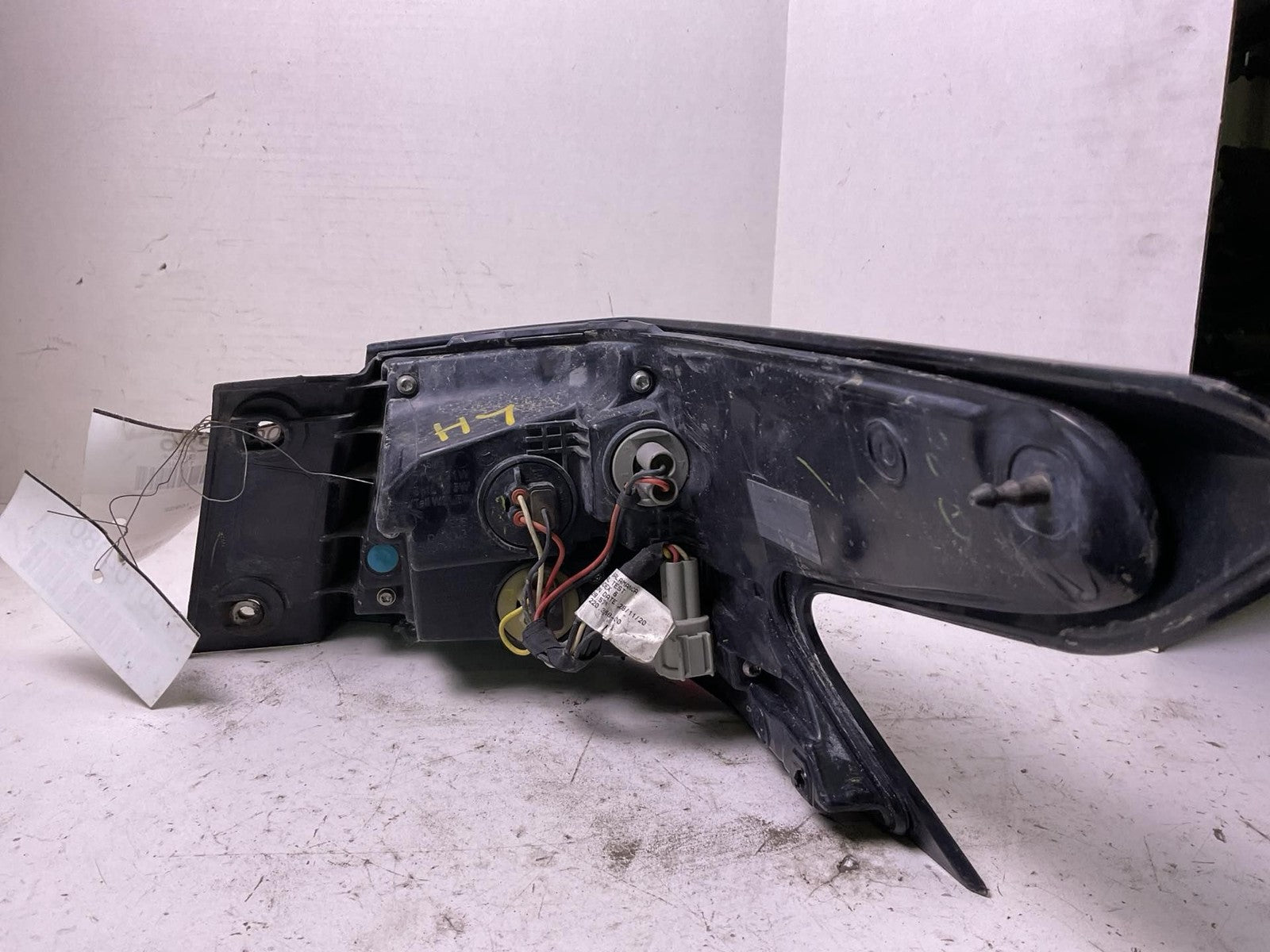 Tail Light Assembly NISSAN VERSA Left 20 21 22 23 243