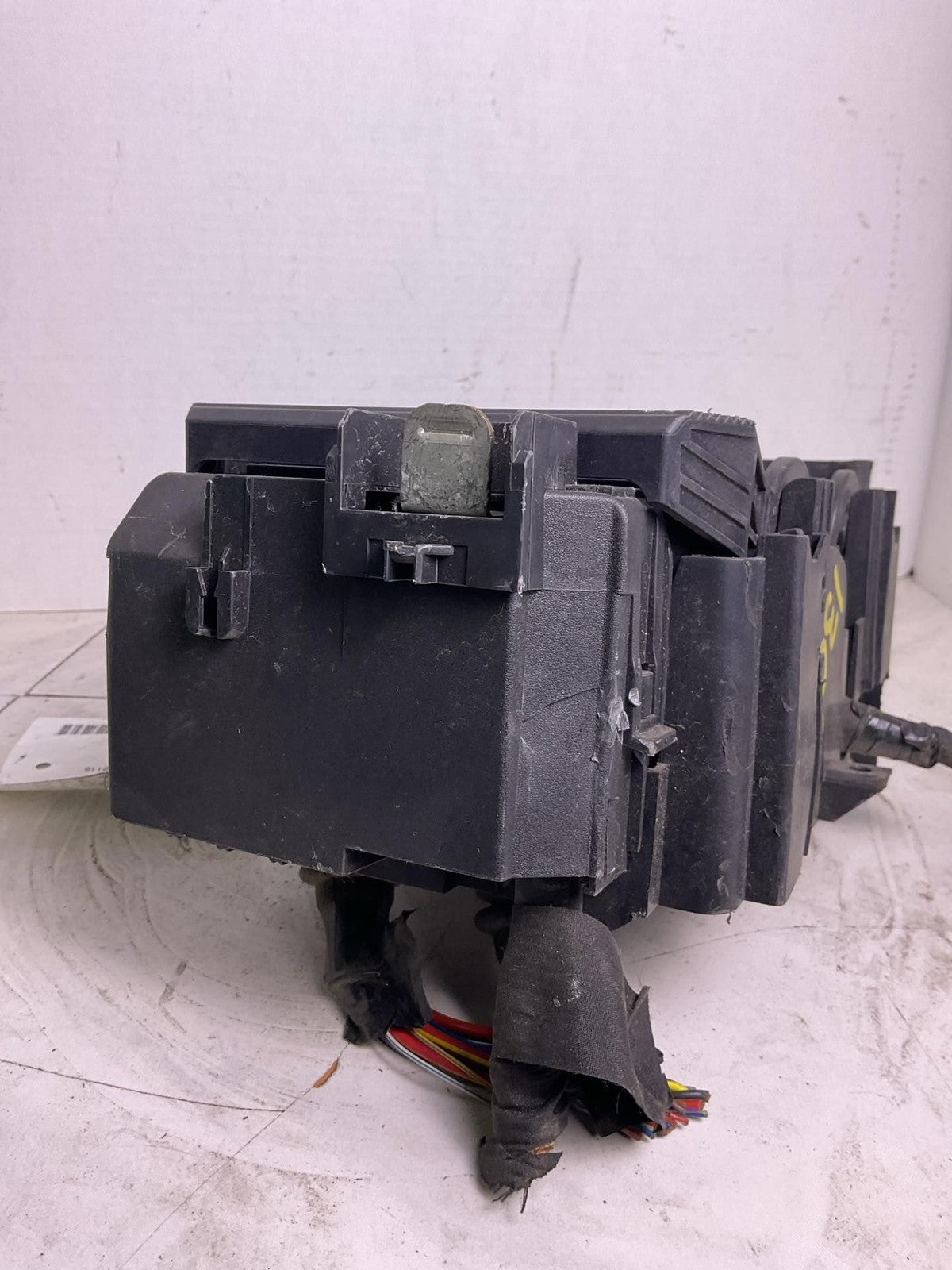 Engine Fuse Box CHEVY MALIBU 18 192