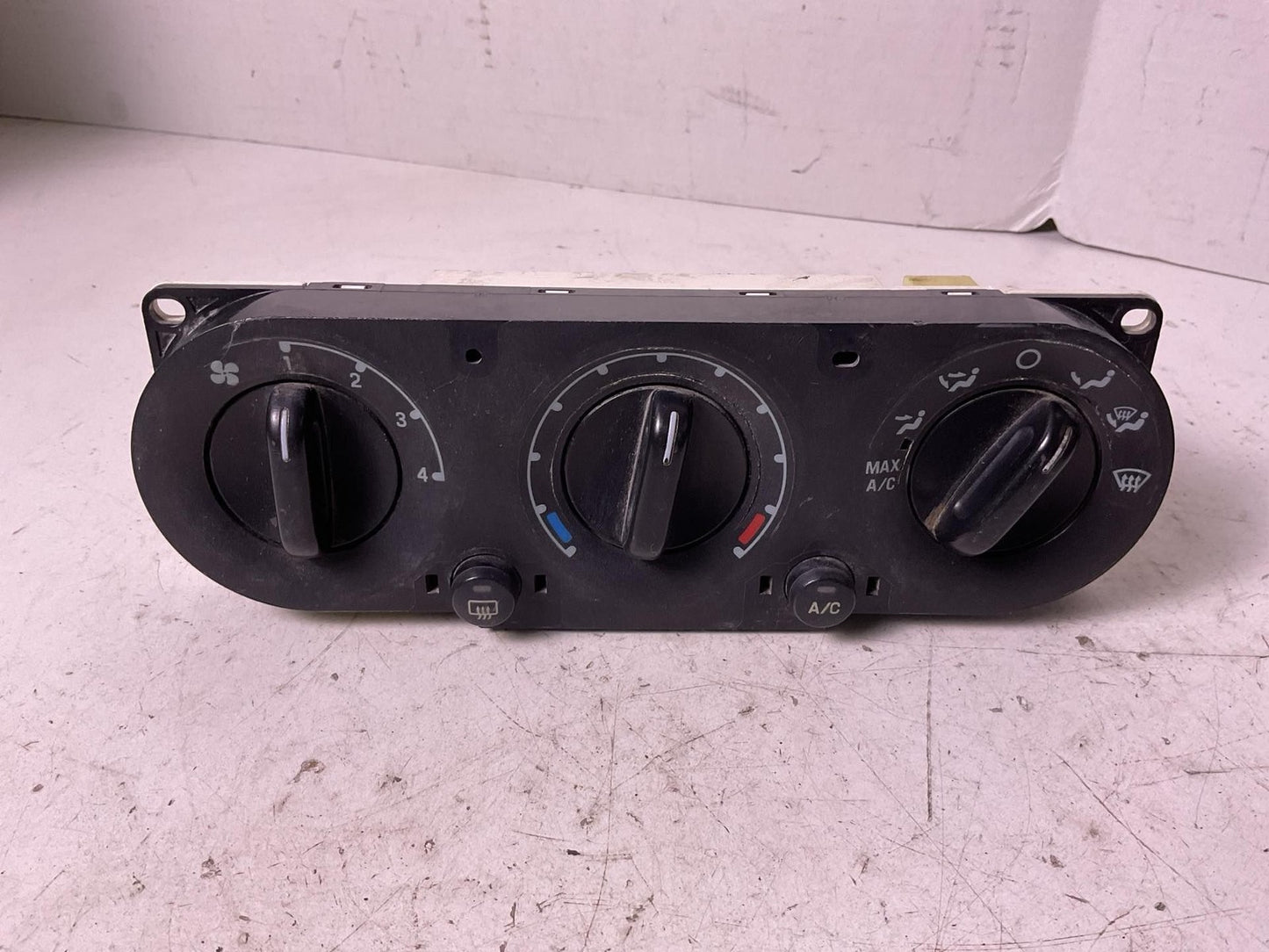 Heater A/c Control FORD EXPEDITION 03 04 05 060