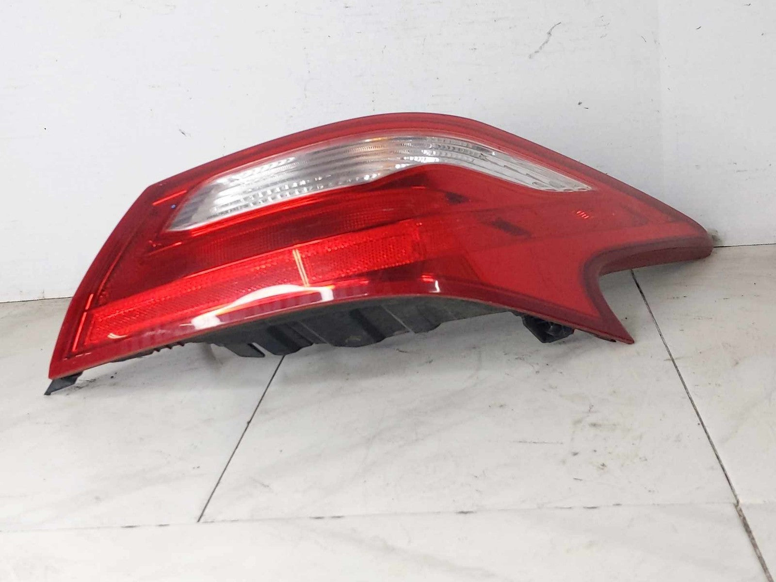 Tail Light Assembly NISSAN ALTIMA Right 16 175