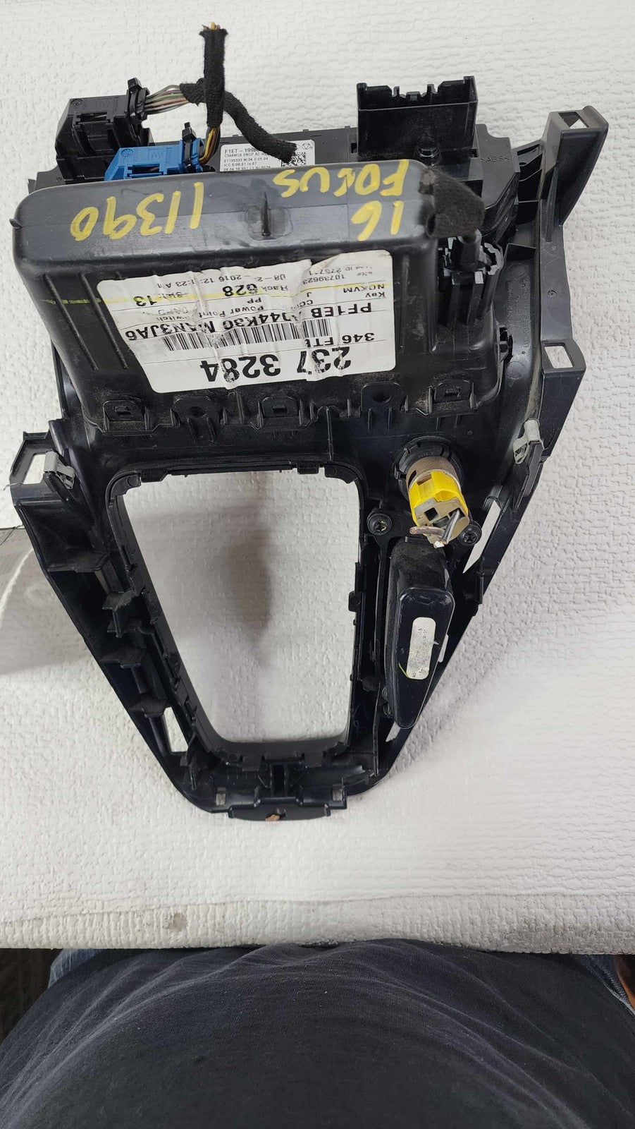 Heater A/c Control FORD FOCUS 15 16 17 186