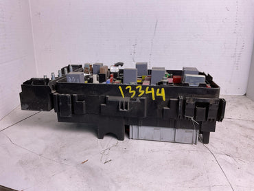 Engine Fuse Box CHRYSLER 200 151