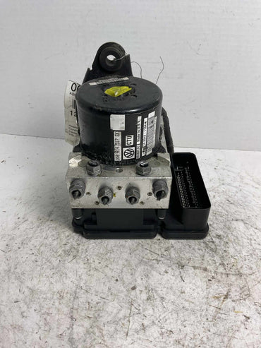 Anti-Lock Brake Pump Module Control Assembly For 2016 2017 JETTA EXCEPT GLI1