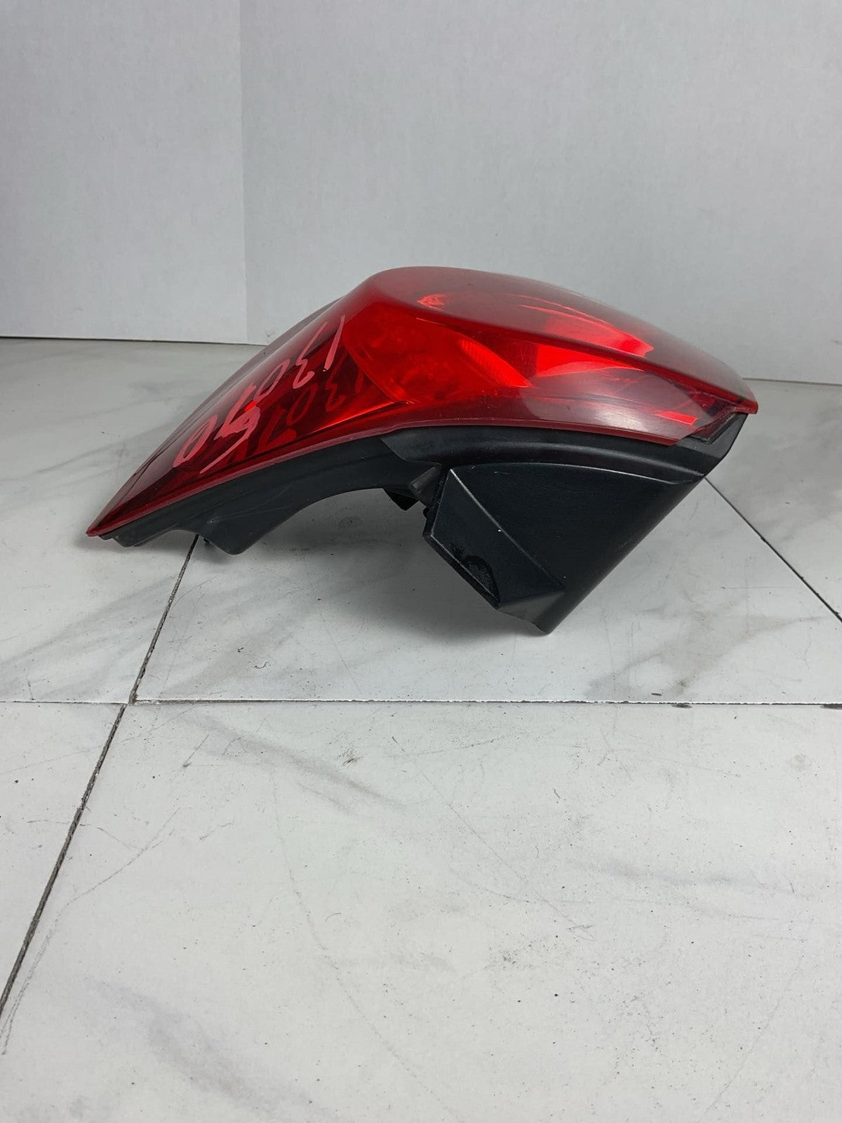 Tail Light Assembly DODGE JOURNEY Right 10 11 12 13 14 15 16 17 18 19 203