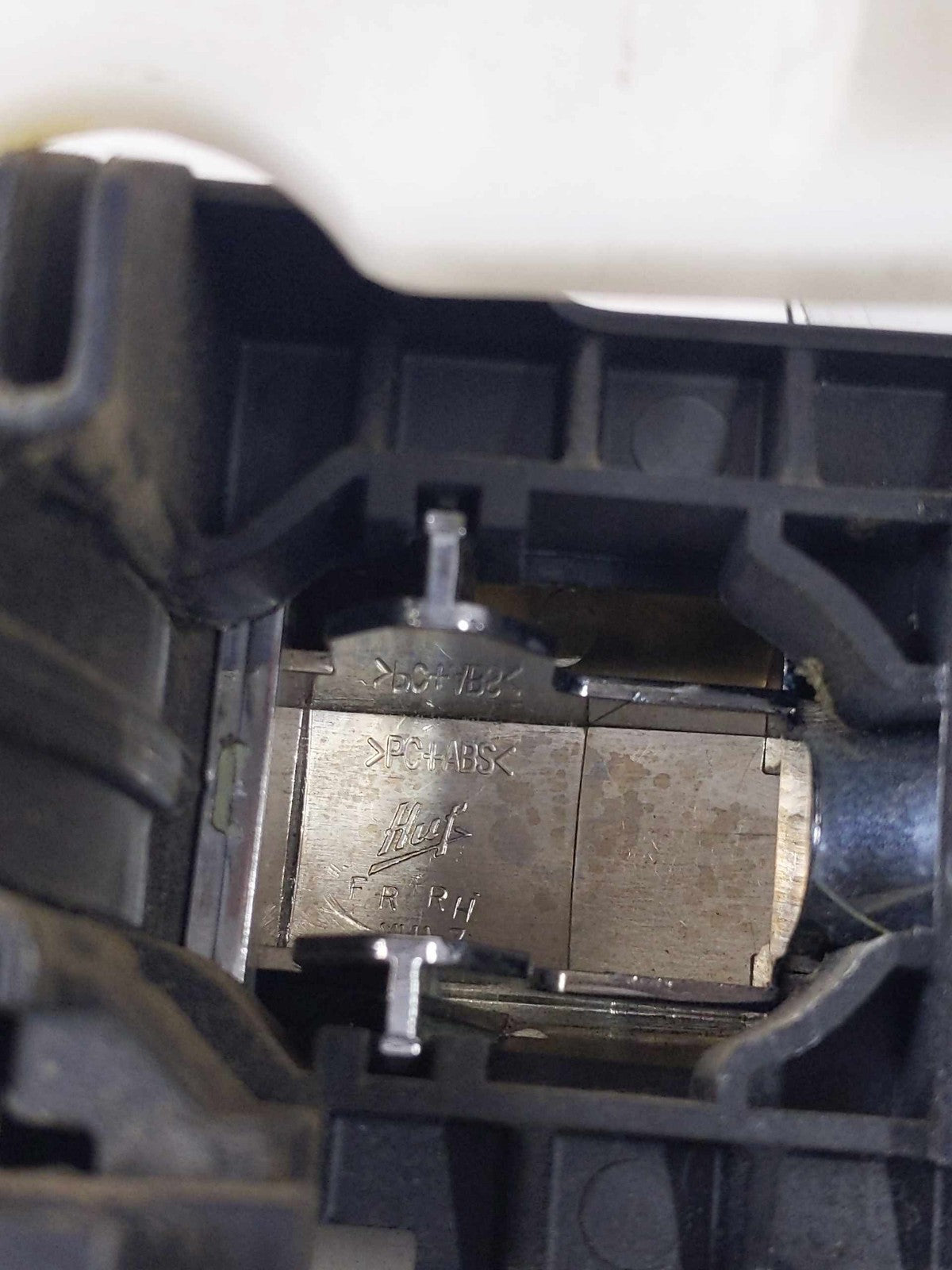 Right Passenger Side Outside Door Handle For 2011-2013 KIA SORENTO4