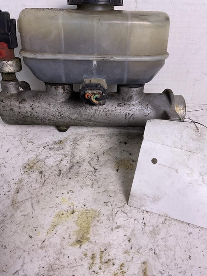Master Cylinder FORD PICKUP F150 00 01 02 03 048