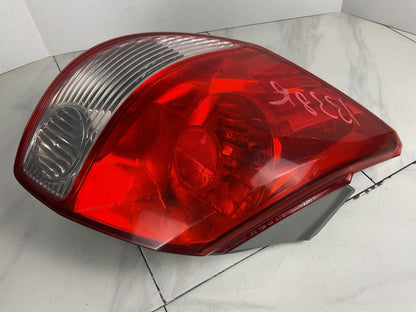 Tail Light Assembly TOYOTA MATRIX Left 03 04 05 06 07 085