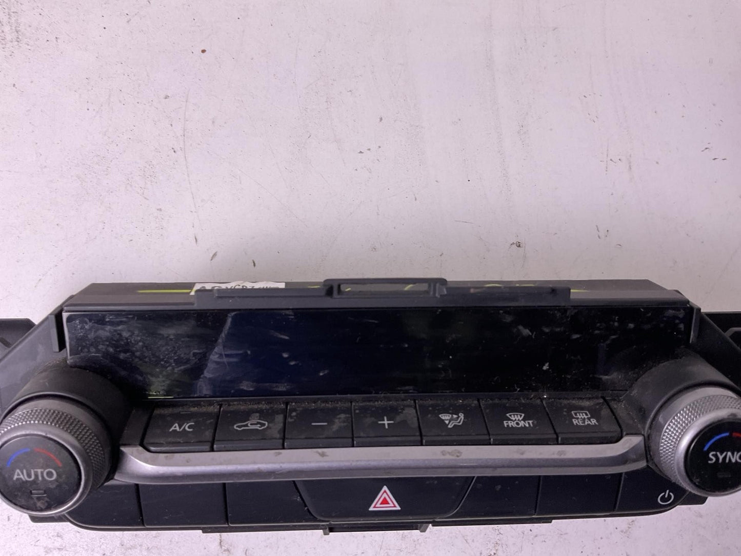 Heater A/c Control MAZDA CX30 241