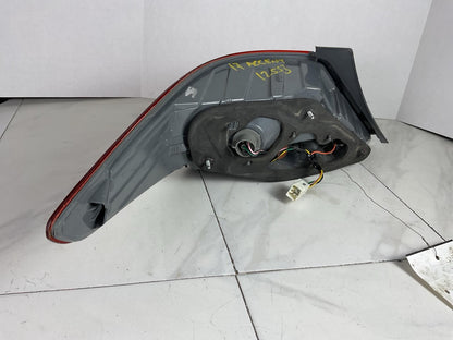 Tail Light Assembly HYUNDAI ACCENT Right 15 16 174