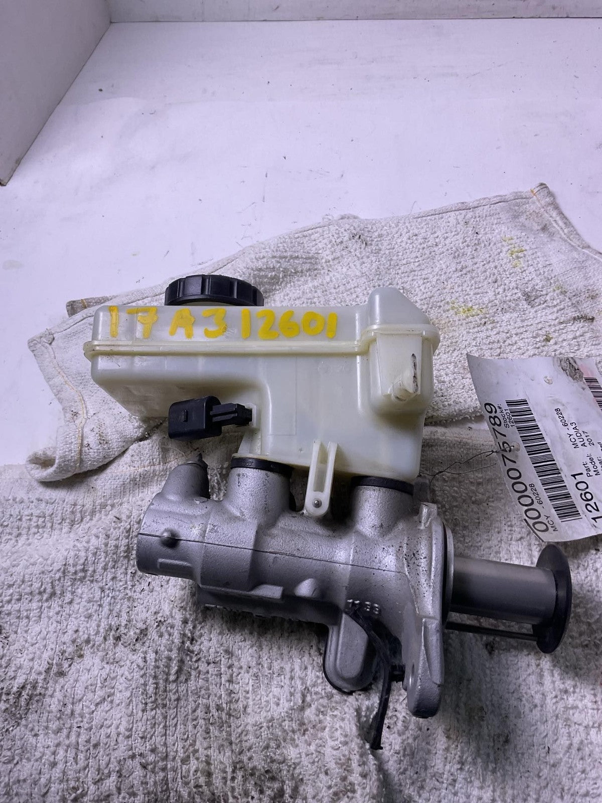 Master Cylinder AUDI A3 15 16 17 18 19 200