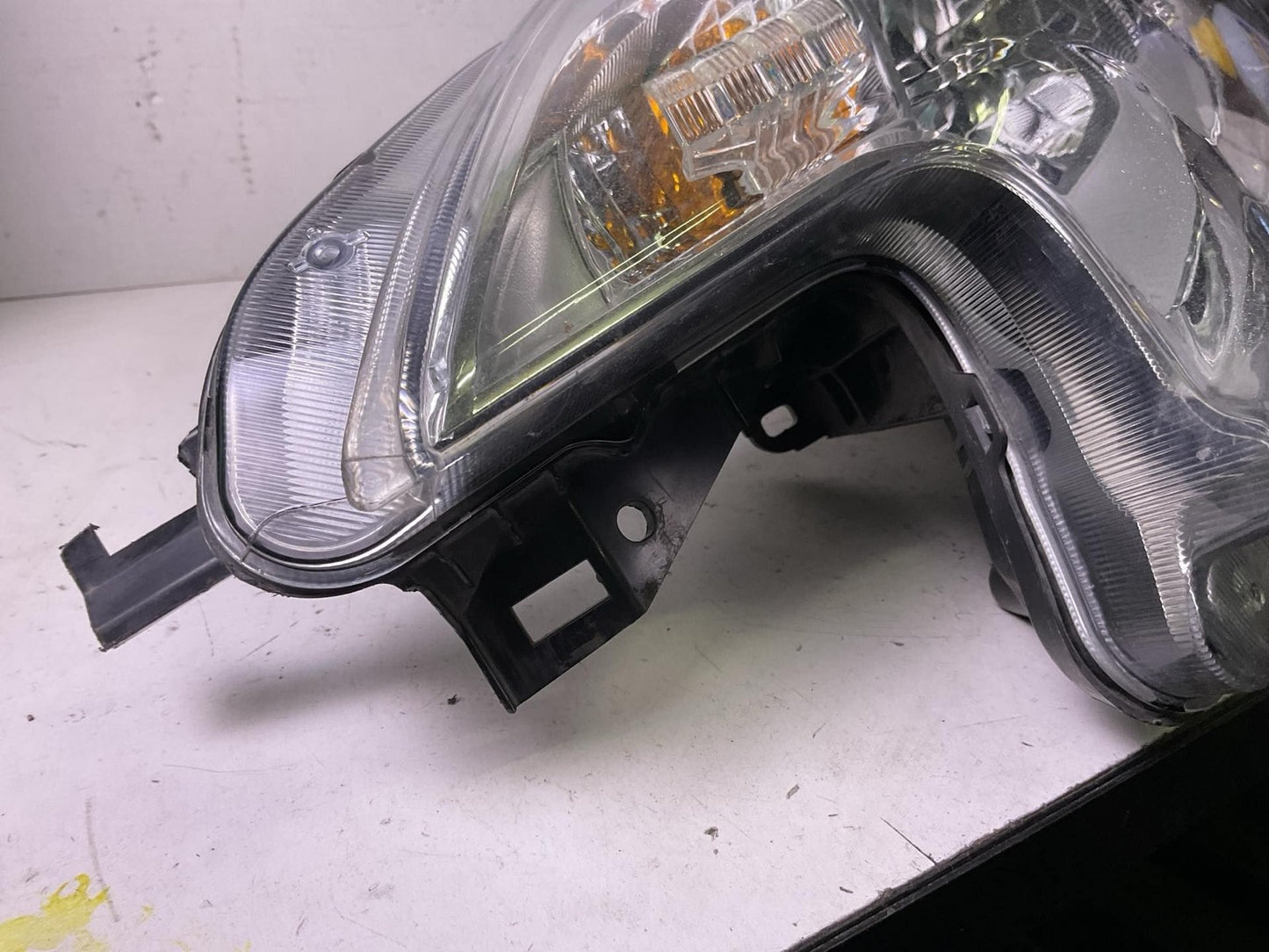 Headlamp Assembly NISSAN VERSA Left 15 162